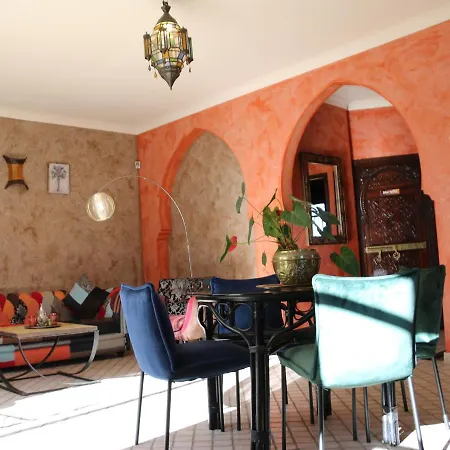 Riads By Nateve - Couples Only 阿格德