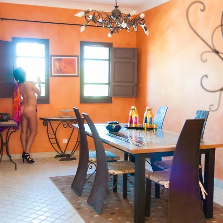 Riads By Nateve - Couples Only 2*