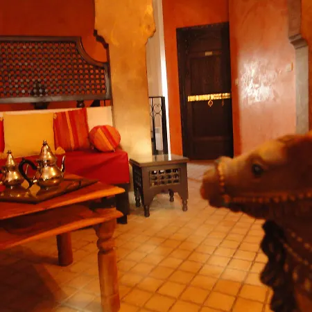 摩洛哥传统庭院住宅 Riads By Nateve - Couples Only 2*