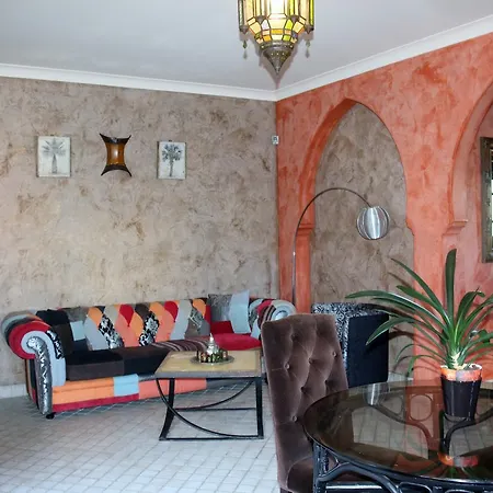 摩洛哥传统庭院住宅 Riads By Nateve - Couples Only 2*