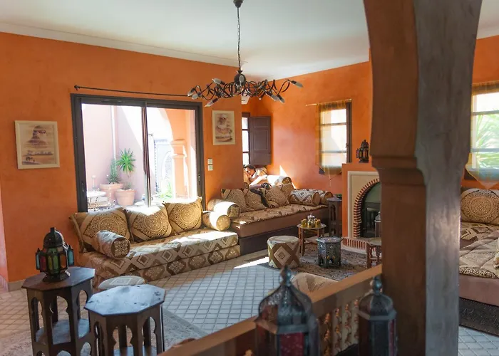 Riads By Nateve - Couples Only 2*