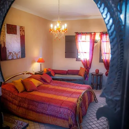 Riads By Nateve - Couples Only 2*